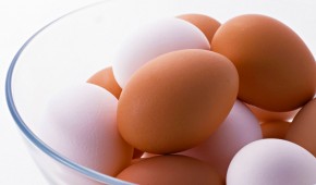 Brown-And-White-Eggs-In-Bowl